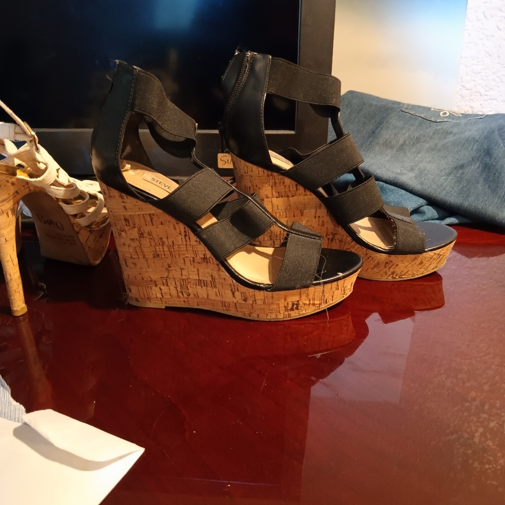 Steve Madden wedges
